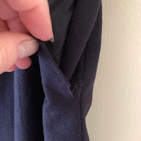 Size 12 Pendleton Navy Blue Wool flannel skirt - Picture 3 of 9